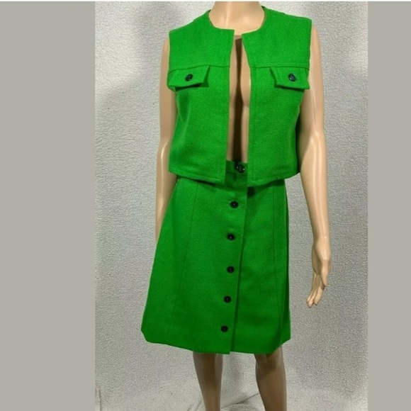 Vintage 1950's Women's Green Tweed Skirt Suit - Picture 1 of 6